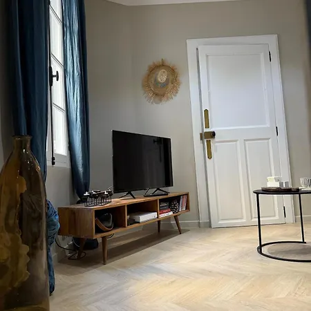 Le Mistral Setois Climatise En Plein Coeur De