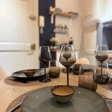 Le Mistral Setois Climatise En Plein Coeur De Апартаменты *