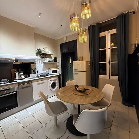 Апартаменты Le Mistral Setois Climatise En Plein Coeur De