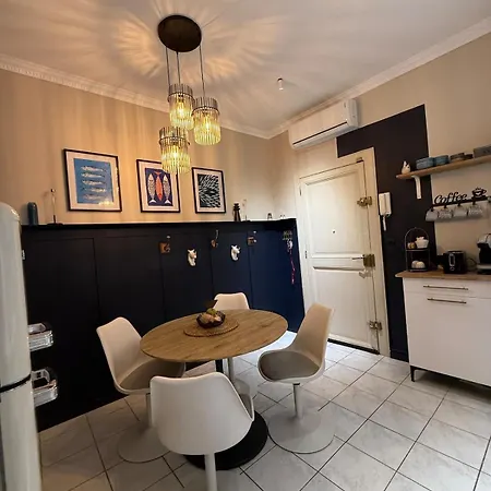 Le Mistral Setois Climatise En Plein Coeur De * Сет